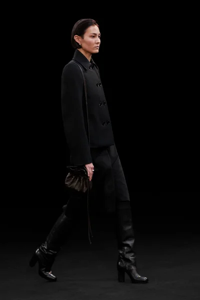 Look 45